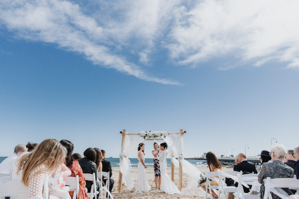 beach wedding photography in Victoria